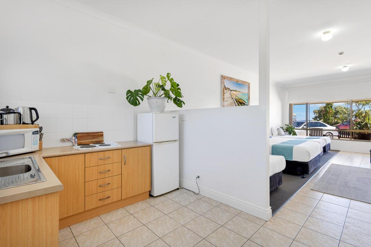 Port Noarlunga Coast Motel And Apartments מראה חיצוני תמונה