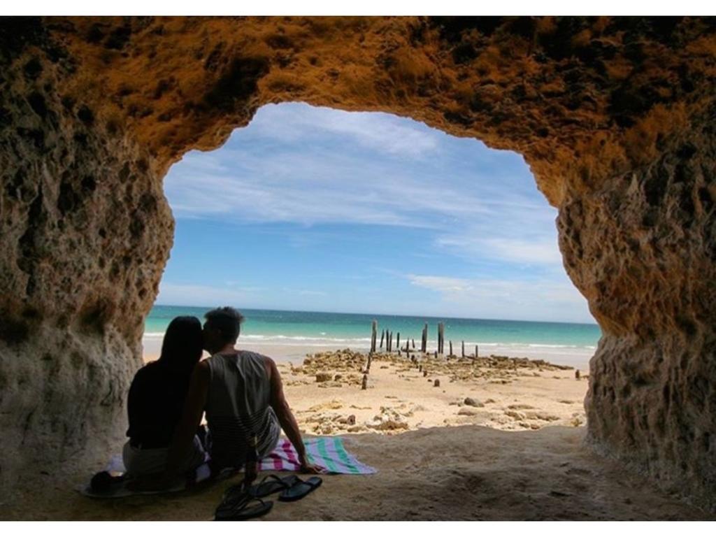 Port Noarlunga Coast Motel And Apartments מראה חיצוני תמונה
